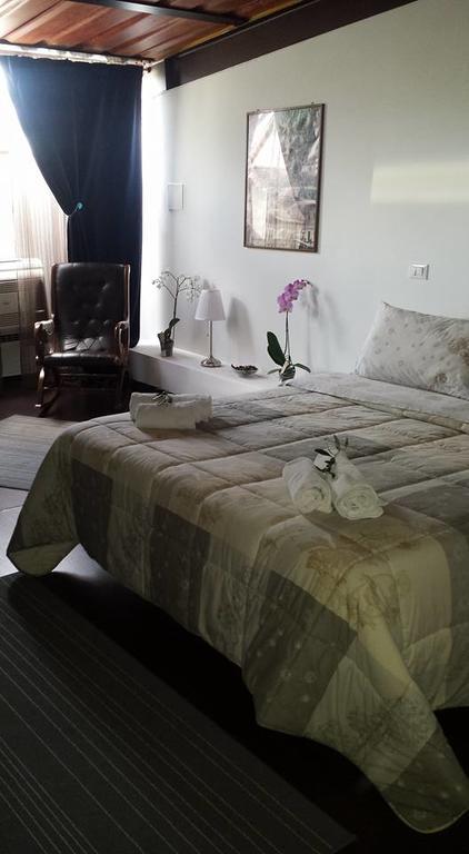 Bed & Breakfast Il Casaletto 蒂沃利泰尔梅 外观 照片