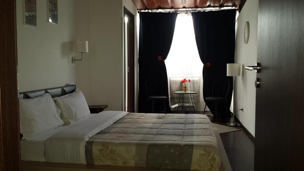 Bed & Breakfast Il Casaletto 蒂沃利泰尔梅 外观 照片