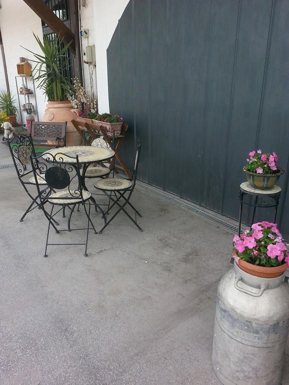 Bed & Breakfast Il Casaletto 蒂沃利泰尔梅 外观 照片