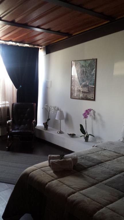 Bed & Breakfast Il Casaletto 蒂沃利泰尔梅 外观 照片