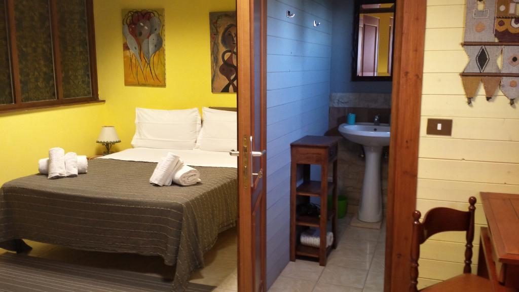 Bed & Breakfast Il Casaletto 蒂沃利泰尔梅 外观 照片
